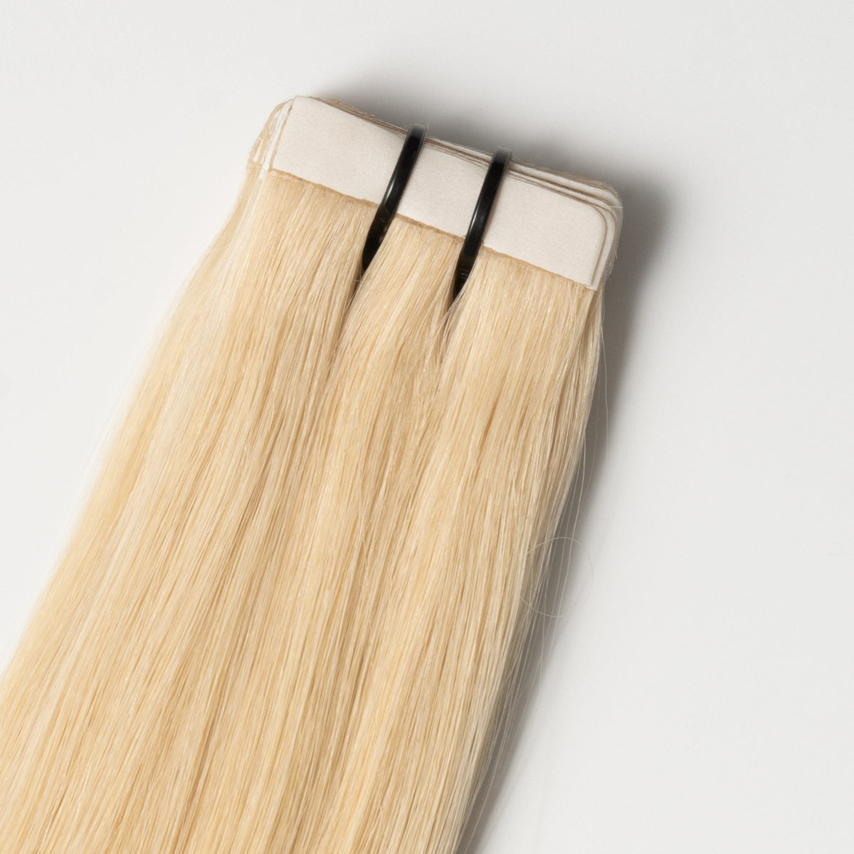 Tape extensions - Light Honey Blonde 22