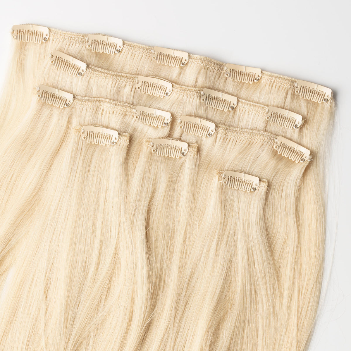 Clip in extensions - Light Natural Blonde 60A