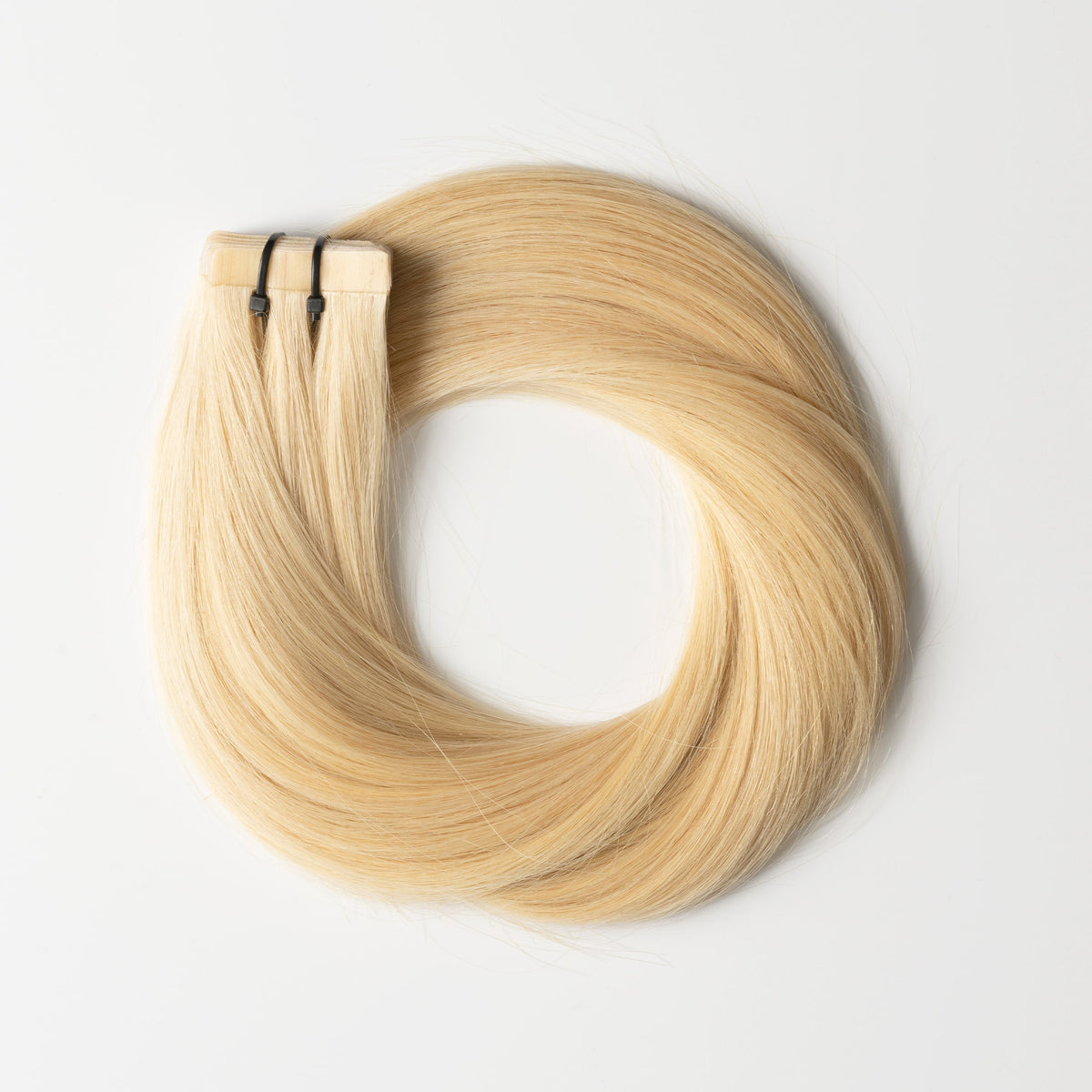 Tape extensions - Light Honey Blonde 22